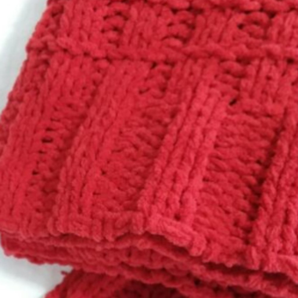 Red Chenille Throw Blanket - Picture 2 of 6